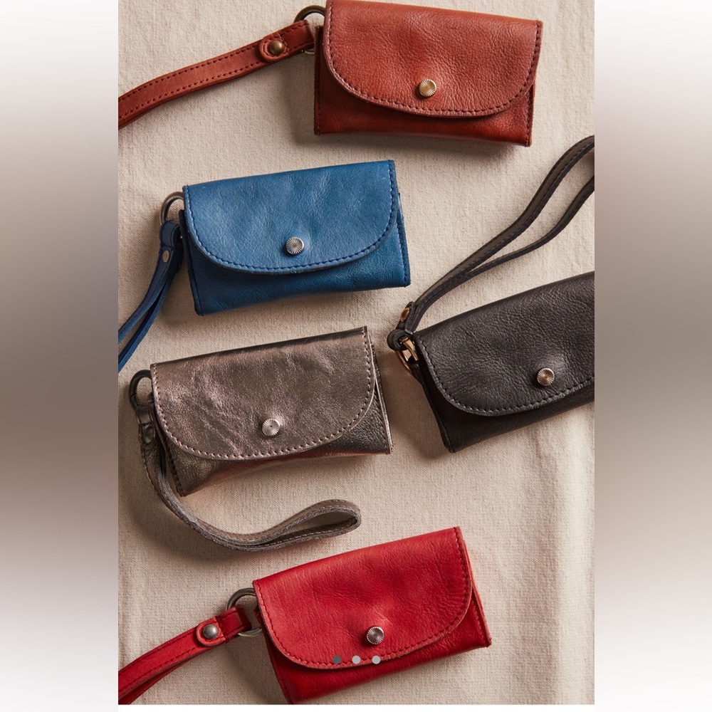 Free People Leather Bag Lanyard in Black NWT Retail $38